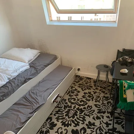 Chambre Pour Deux Personnes Appartement *